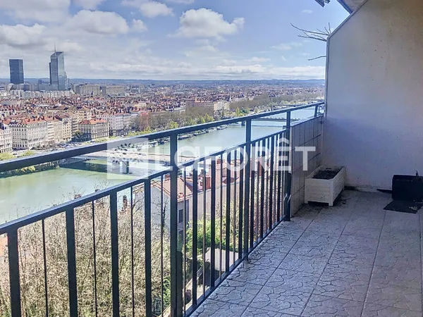 Appartement 4 pièces 81 m² 