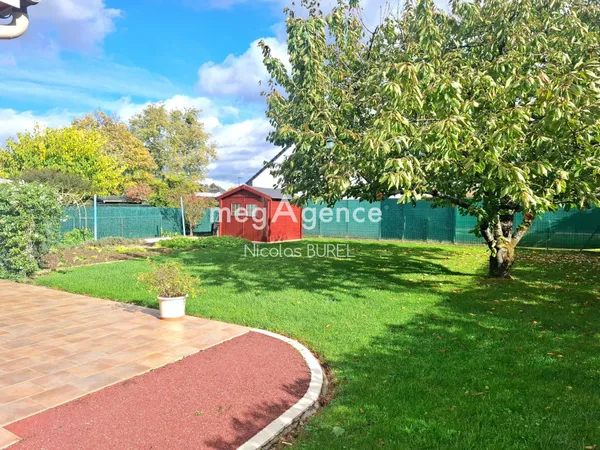NOUVEAUTÉ !! Changé, pavillon 3 chambres ! 