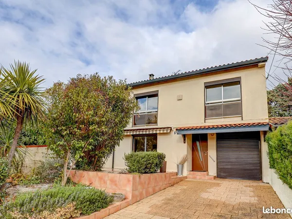 Maison 8 pièces 167 m² 