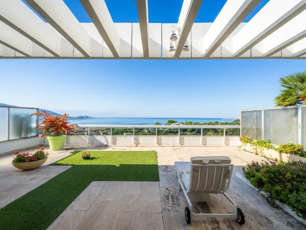 Vends appartement avec toit terrasse vue mer 