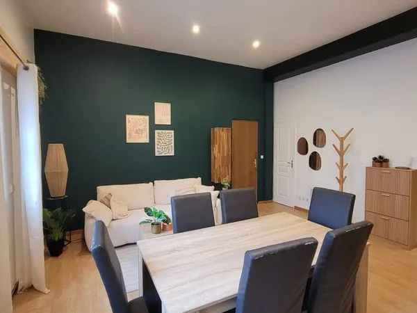 Appartement 72m2 - Location de 6 mois max - Meublé - 3 Pièces 