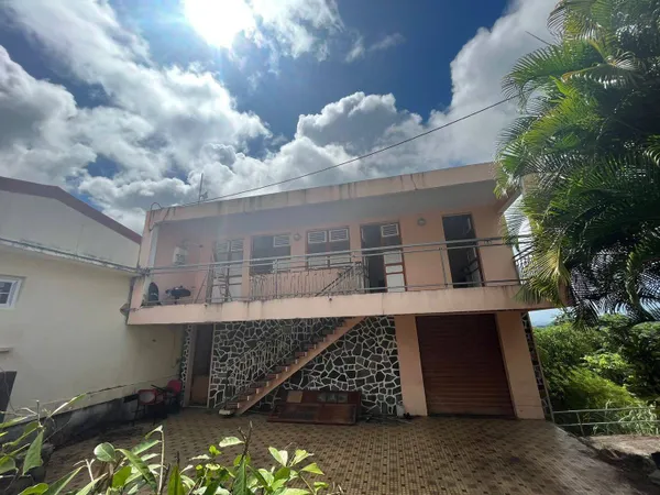 Immeuble 130 m² 