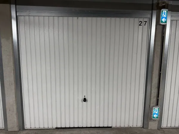 Parking 13 m² 