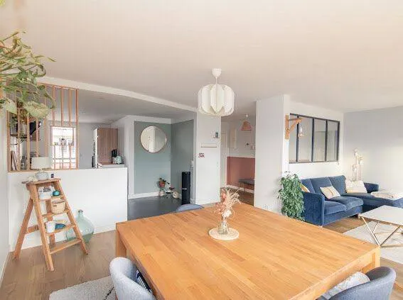Appartement 6 pièces 101 m² 