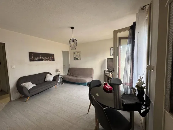 Appartement 1 pièce 28 m² 