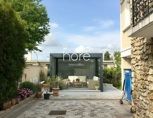 Maison 6 pièces 175 m² 