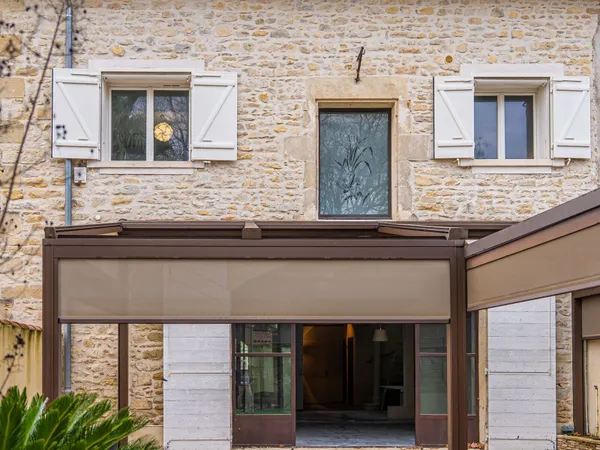 Maison 4 pièces 220 m² 