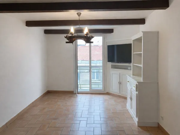 Investissement locatif Rouet 8ème - Type 4 avec balcon plein sud 