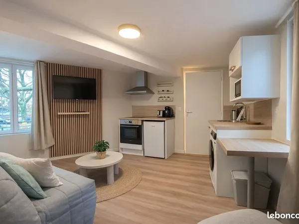 Studio meublé à louer - Rouen, Quartier des Docks 
