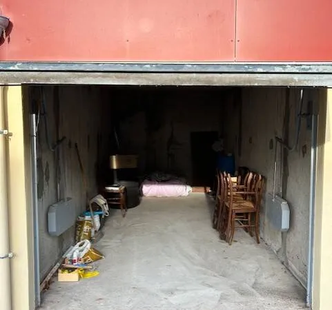 Parking 12 m² 