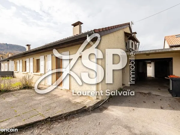 Villa 5 pièces 105 m² 