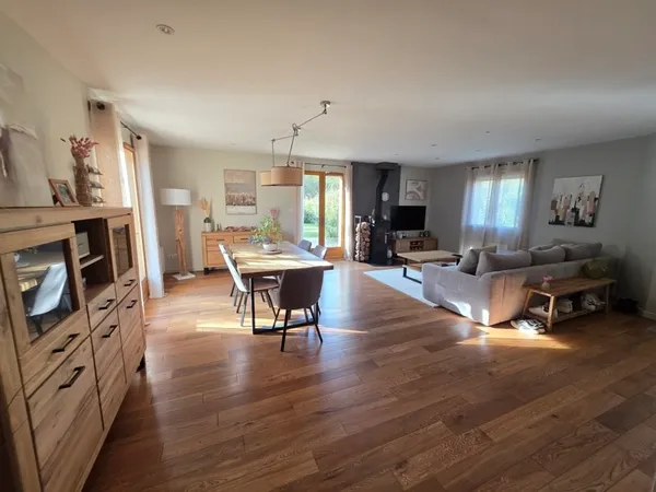Maison 5 pièces 124 m² 