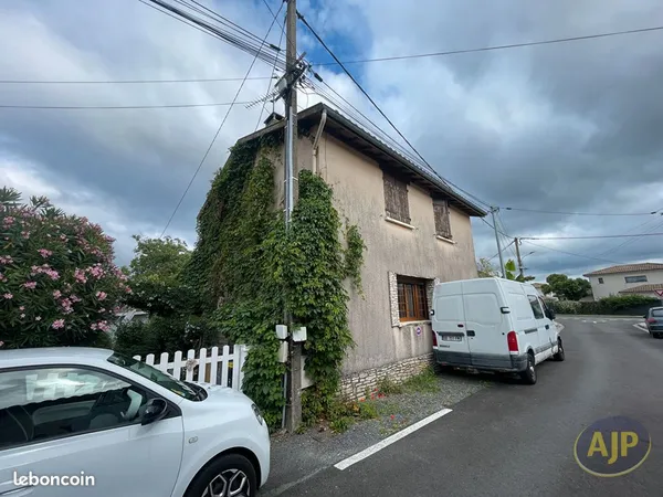 Maison 7 pièces 104 m² 