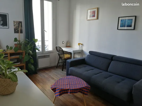 Beau studio meublé 20m2, 970 euros 
