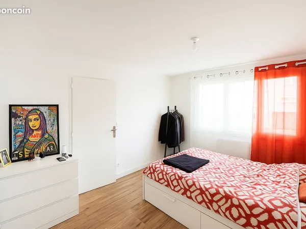 Chambre en colocation dans maison rénovée - proche ICES / CHD / ICAM / FAC et centre-ville (La 