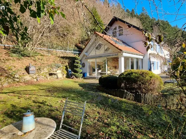 Maison 7 pièces 220 m² 