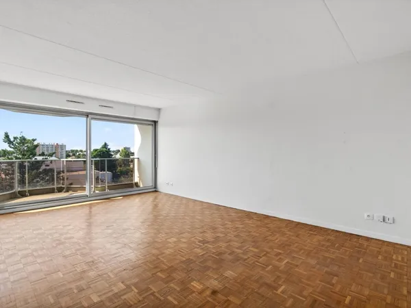 Vends appartement ancien - 71.2m² - 3 pièces, 2 chambres - Bordeaux 33200 