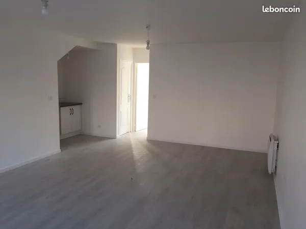 Appartement F2 60m2 avec jardin 