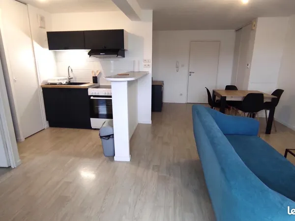 Appartement T2 42m² centre Cholet 