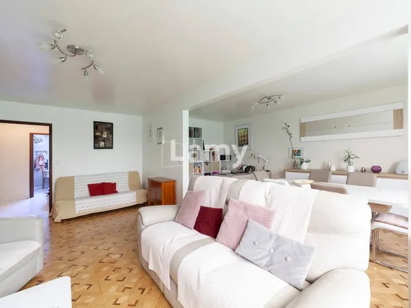 Appartement 5 pièces 99 m² 