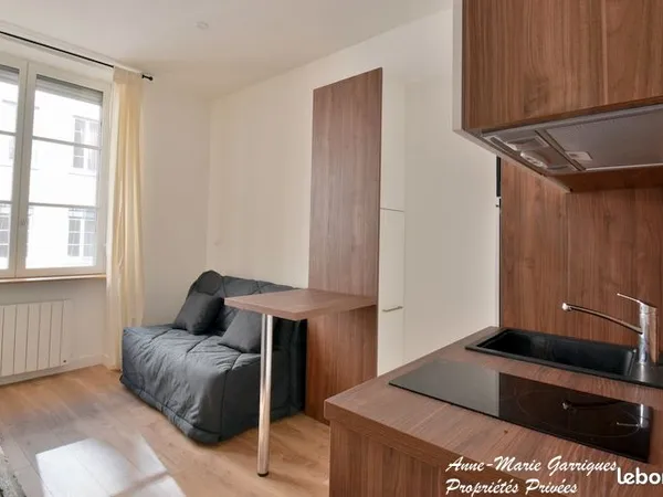 Studio 1 pièce 15 m² 