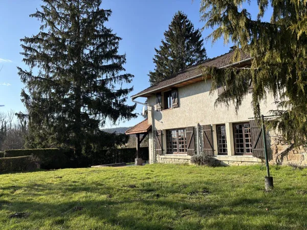Maison 6 pièces 148 m² 