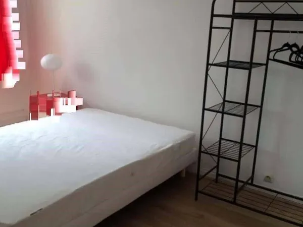 Studio 1 pièce 15 m² 
