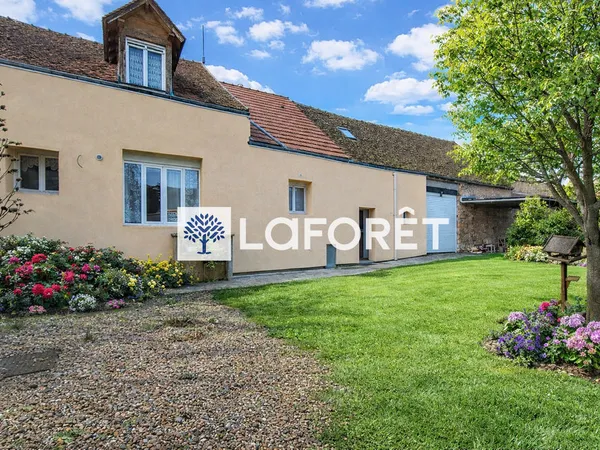 Maison à fort potentiel entre PROVINS et NANGIS 