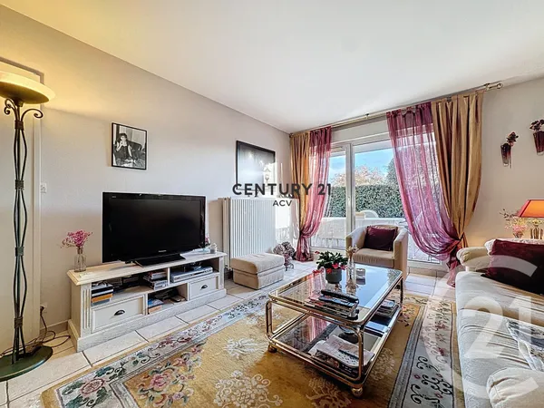 Appartement 3 pièces 77 m² 