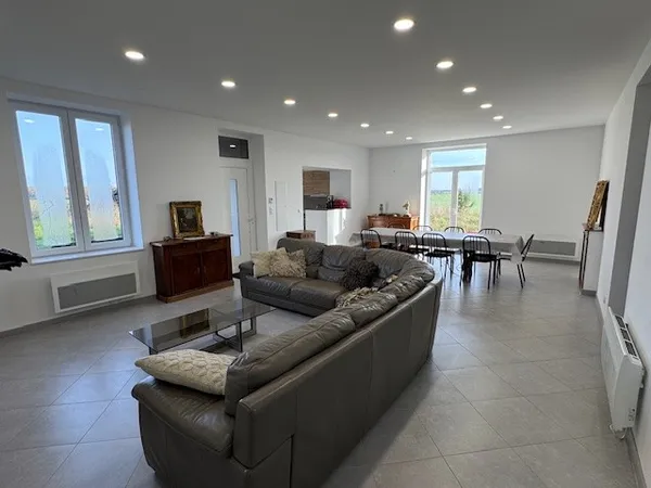 Maison 8 pièces 200 m² 