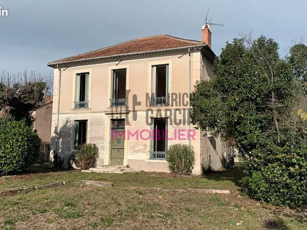 Maison 7 pièces 164 m² 