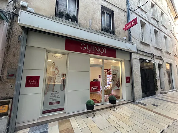 Local commercial Avignon 4 pièce(s) 