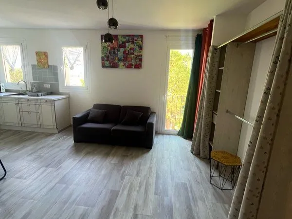 Studio dispo jusqu'à fin mai 