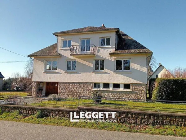 Maison 12 pièces 245 m² 