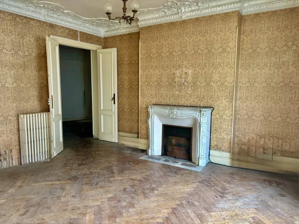 Appartement 5 pièces 136 m² 