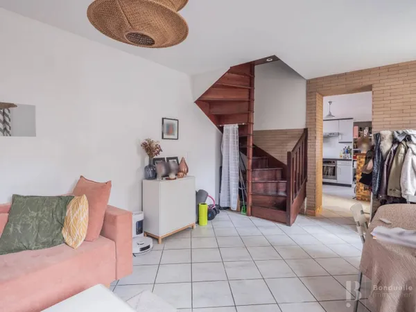 Maison 4 pièces 77 m² 