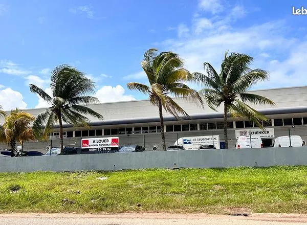 Bureaux 340 m² 