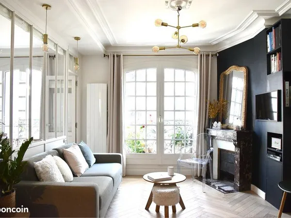Location T3 meublé de 52m2 au pied de la butte Montmartre 