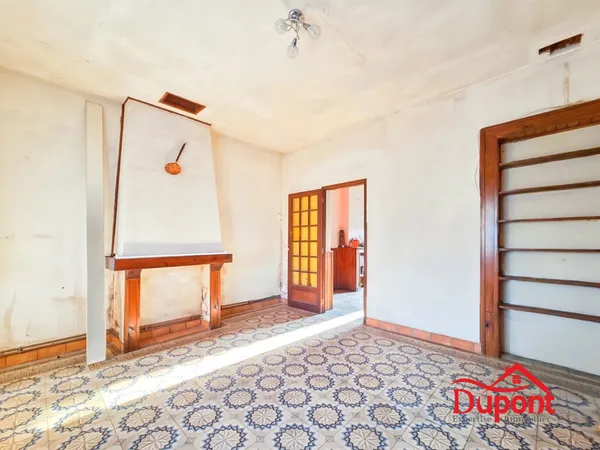 Maison semi individuelle avec grand jardin de 480m² située à 