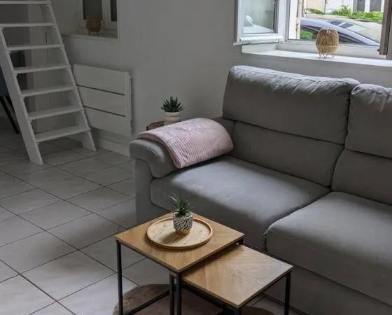 Studio 1 pièce 23 m² 