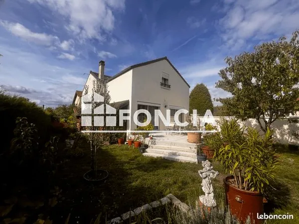 Maison 7 pièces 140 m² 