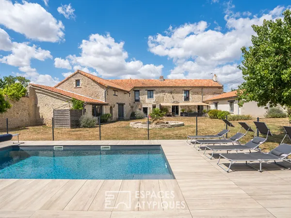 Ancienne ferme rénovée à l'esprit provençal 