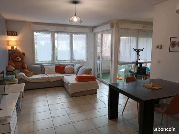 Appartement T3 68m2 avec ascenseur 780 