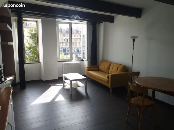 Charmant meublé de 35m² sur les Quai de l'Isère 