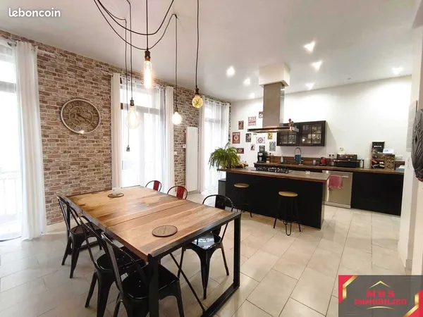 Maison 5 pièces 184 m² 