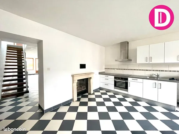 Maison 5 pièces 151 m² 