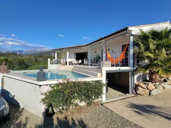 Maison 4 pièces 118 m² 