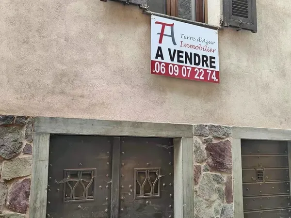RARE , APPARTEMENT À LA BRIGUE 