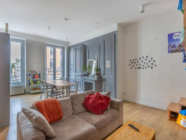 Duplex 4 pièces 82 m² 