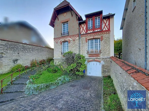 Maison 5 pièces 110 m² 